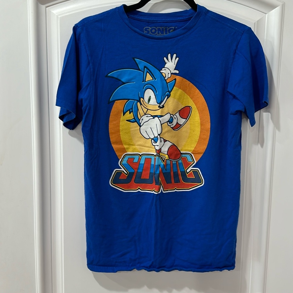 Sonic The Hedgehog T-shirt BOYS size XL